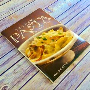 THE NEW PASTA Cookbook Williams-Sonoma Collection by Joann Glynn